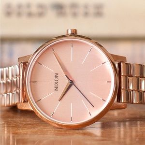 NWOT Nixon Kensington Rose Gold Watch